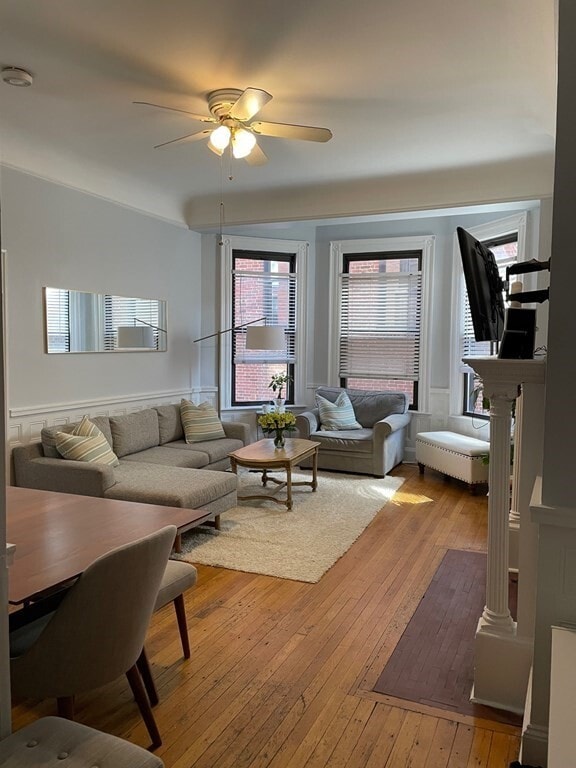 Building Photo - 362 Commonwealth Ave Unit 3F