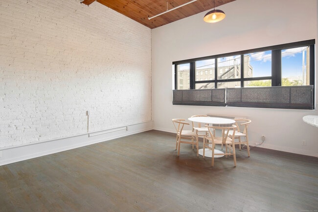 Photo - 149 Water St Unit APT 11