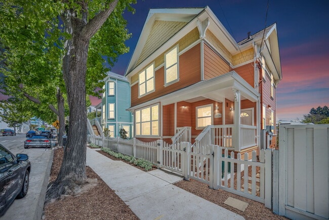 Photo - 2016 Dwight Way Apartments
