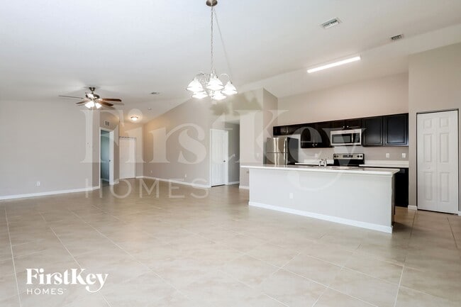 Photo - 2092 SW Altman Ave