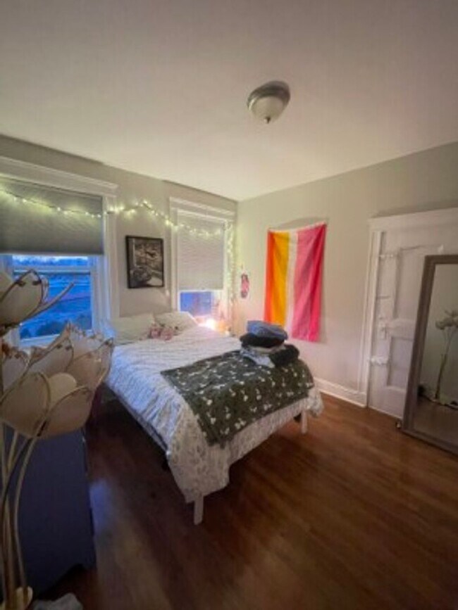 Photo - Allston 2 bedroom apartment - Available 6/1