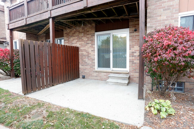 Photo - 1616 Washtenaw Ave