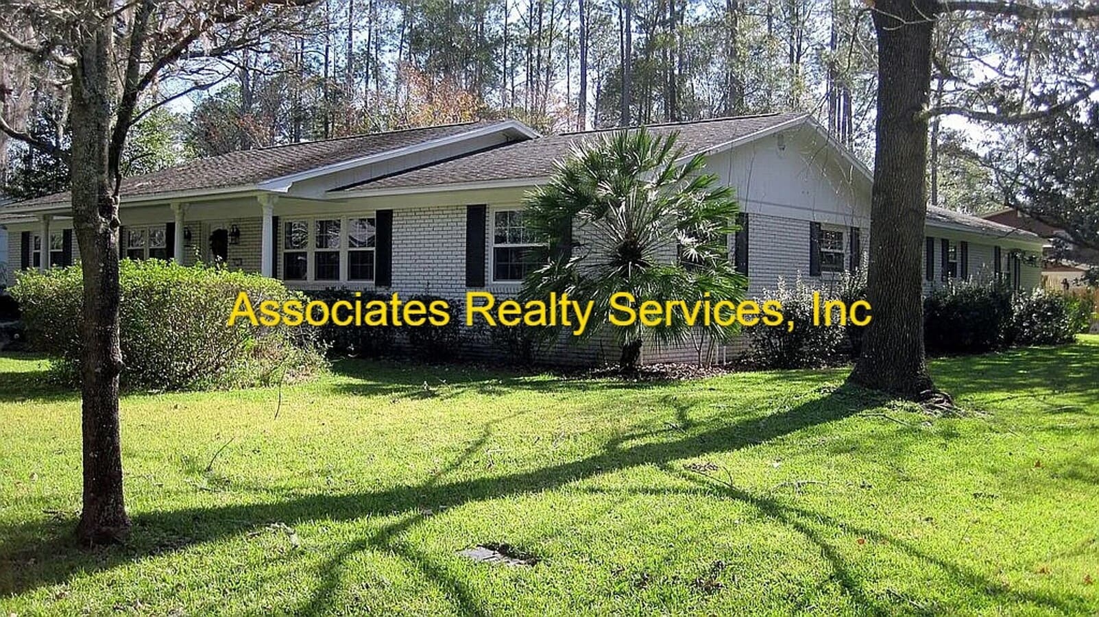 Photo - COMING SOON!!! Beautiful 4bed/2bath Corner Lot in Suburban Heights