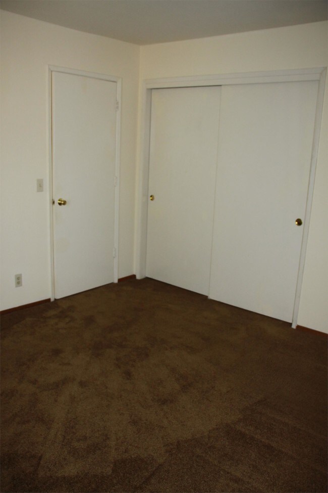 610 W 1st Ave Unit B
