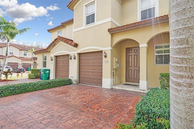 Photo - 1048 NE 208th St