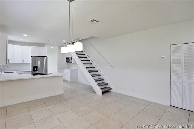 Photo - 4300 S Ocean Blvd