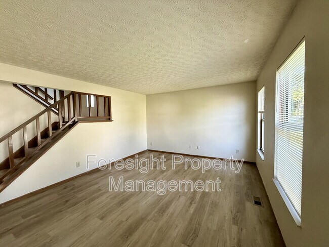 7163 Tomahawk Trail