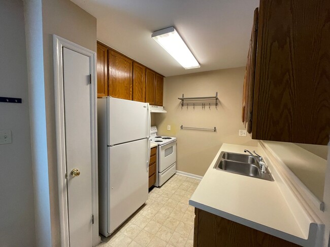 Photo - 2 Bedroom, 1 Bath Townhome Minutes from AU and Downtown!
