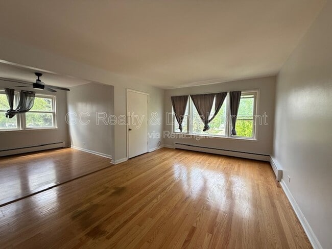 Photo - 2701 N Sayre Ave Unit 1