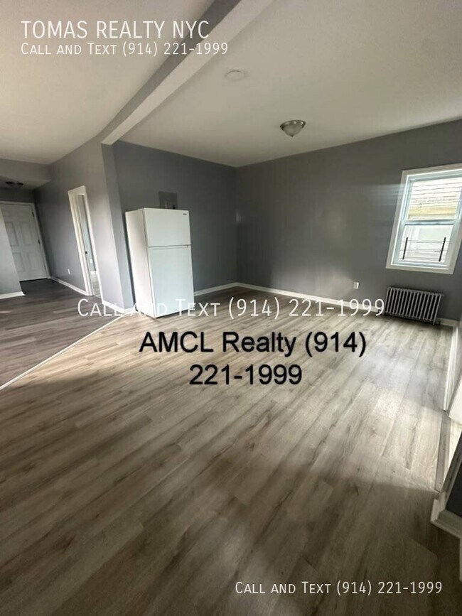 215 Edwards Pl Unit 3F