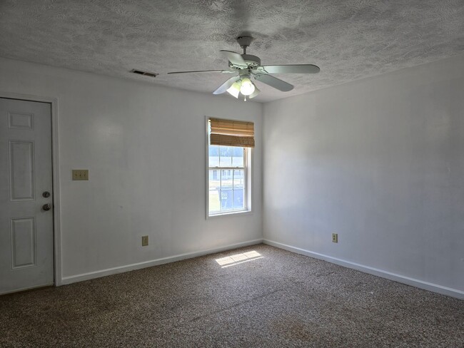 Photo - 190 Bahia Ln