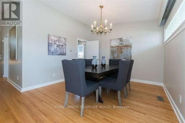 Photo - 12 Lacewood Crescent
