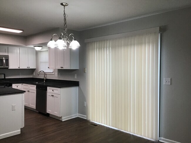 Photo - 22 Liberty Ridge Ave