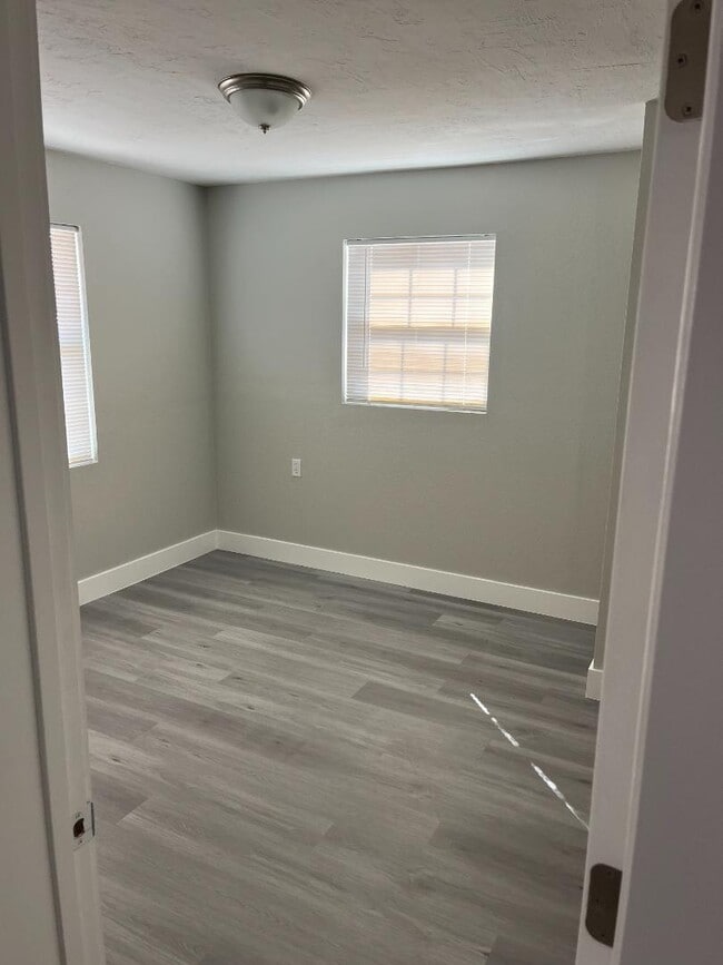 Photo - 926 NW 17th Ave