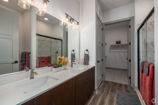 2BR, 2.5BA - 1,090SF - Second Bathroom