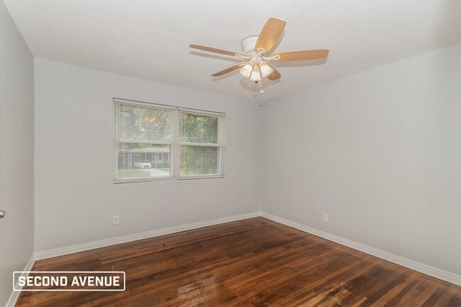 Photo - 1807 Colby Ave