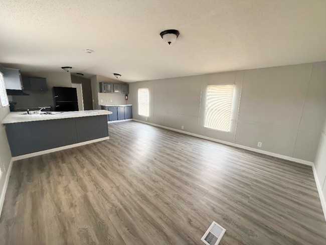 Photo - 4916 Brown Station Rd