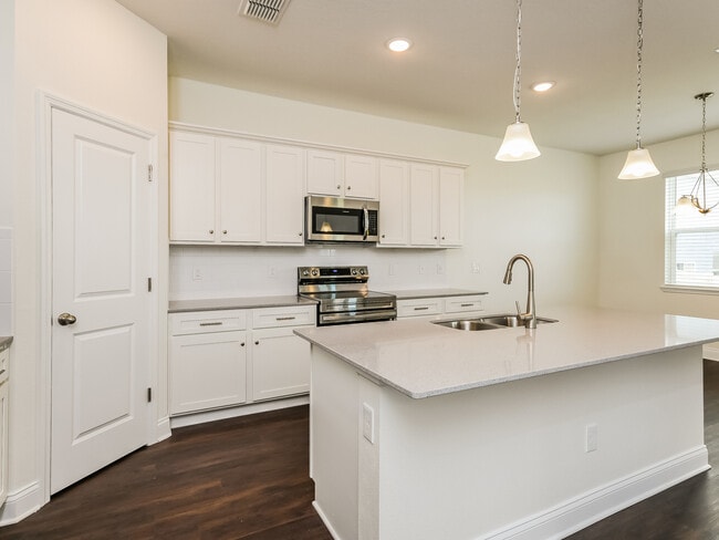 Photo - 6181 Little Blf Cir