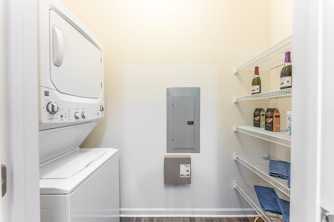 Abberly Crest Apartment Homes
