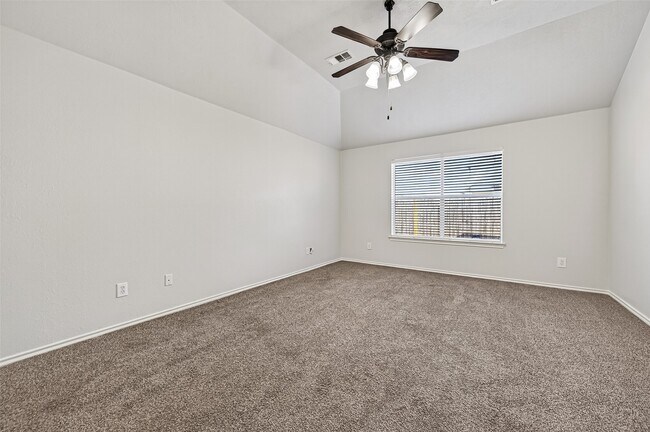 Photo - 3314 Zubin Ln