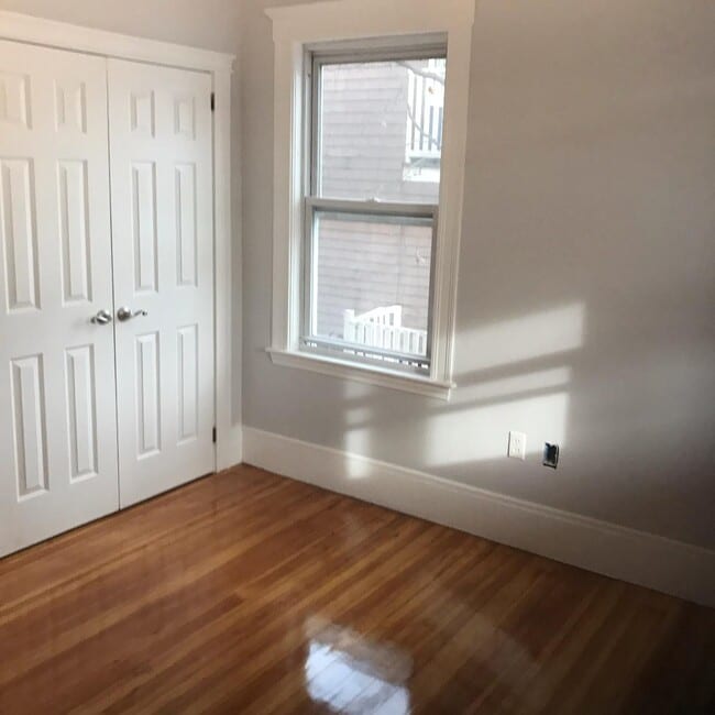 Photo - 11 Atkins St Unit 2