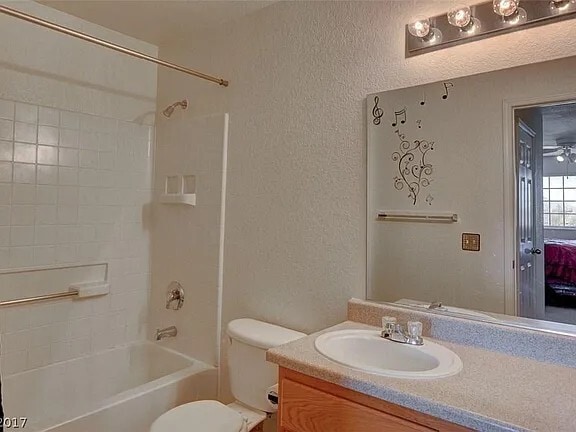 Photo - 4730 E Craig Rd Unit 2083