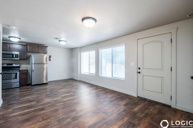 Photo - 491 S Freedom Blvd Unit 103