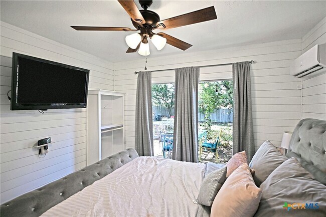 Photo - 553 Scenic Dr Casa