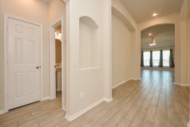 Photo - 14615 Sycamore Side Wy