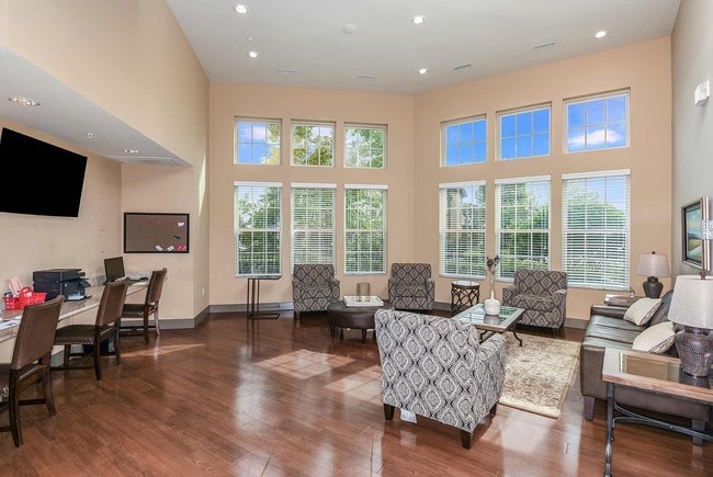 Photo - The Vineyards at Hammock Ridge