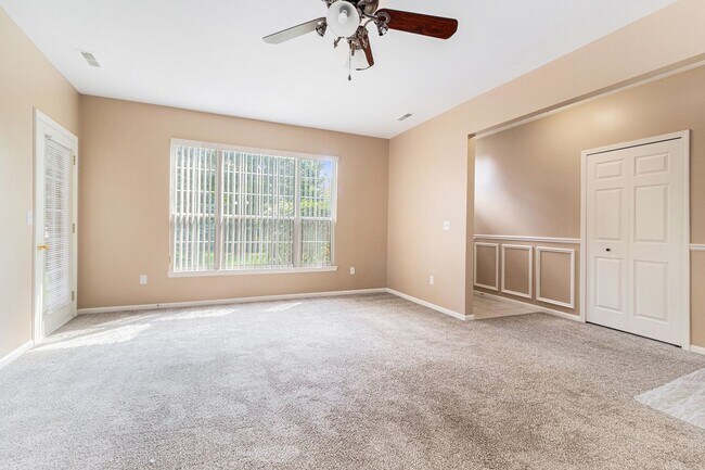 Photo - 24107 Chesapeake Cir