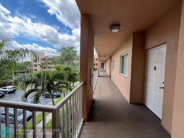 Photo - 7725 Yardley Dr Unit 313