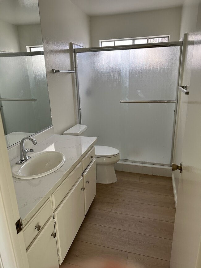 Photo - 836 Manhattan Ave Unit A