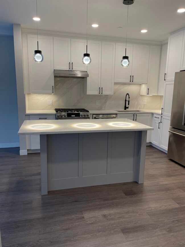 Photo - 18 Artisan Dr Unit 219