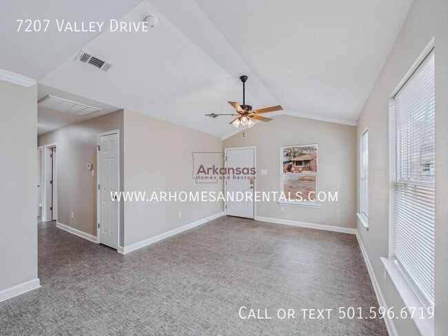 Photo - 7207 Valley Dr