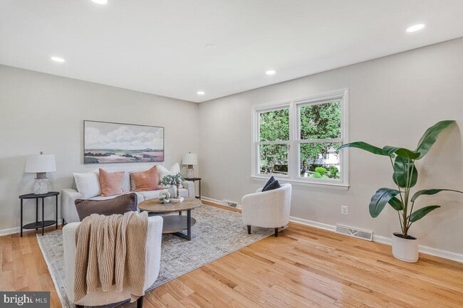 Photo - 21969 Rosewood Terrace