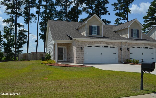 Photo - 1800 Cambria Dr