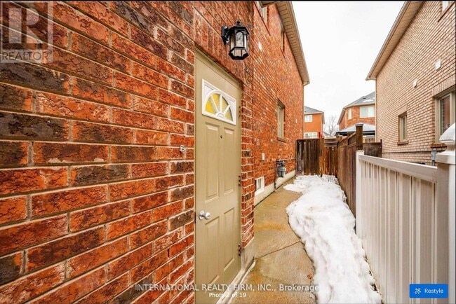 Photo - 192 Canyon Hill Ave