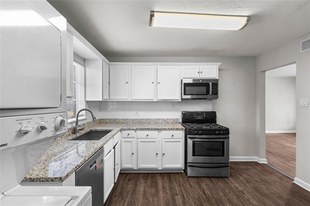 Photo - 10325 Fern Dr