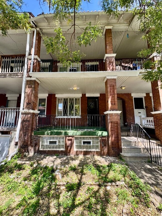 Building Photo - 6023 Catharine St Unit 1 Rental