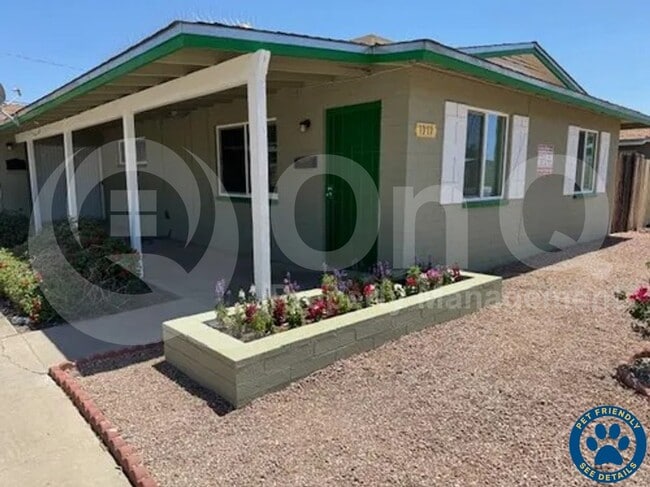 Photo - 1717 N 42nd St House
