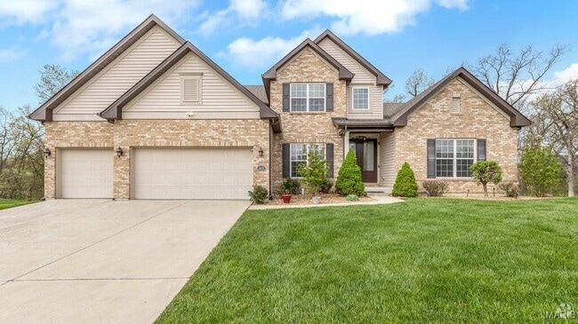 Building Photo - 303 Gateview Dr Rental
