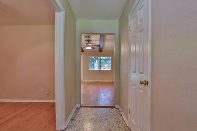 Photo - 609 Sycamore St
