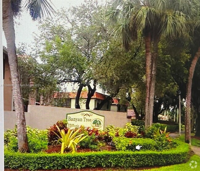 Building Photo - 9702 Hammocks Blvd Unit 101 Rental