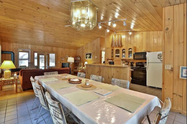 Photo - 4155 Lake Shore Dr Unidad SI ID1376008P