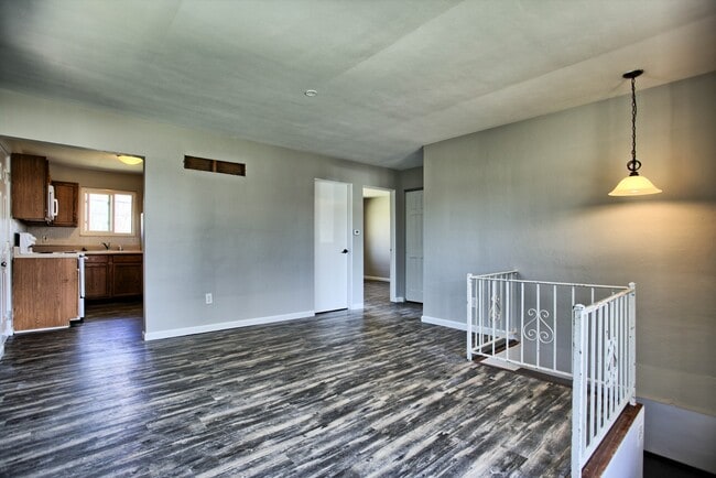 Photo - Completely Renovated 2 Bedroom Duplex in Collinsville - Great price and lots of space!