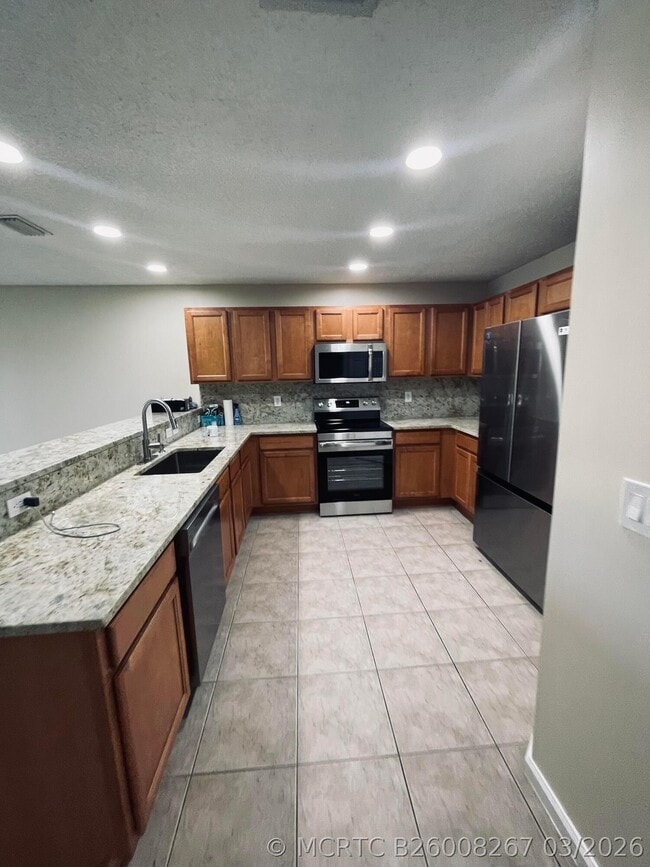1146 Imperial Lake Rd