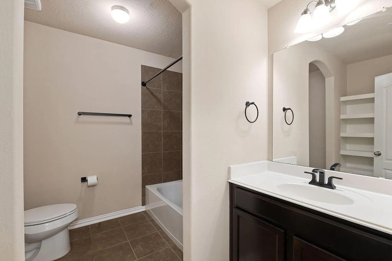 Photo - 16007 David Hill Ln