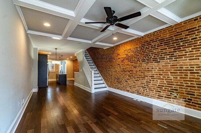 Photo - 3709 Hudson St