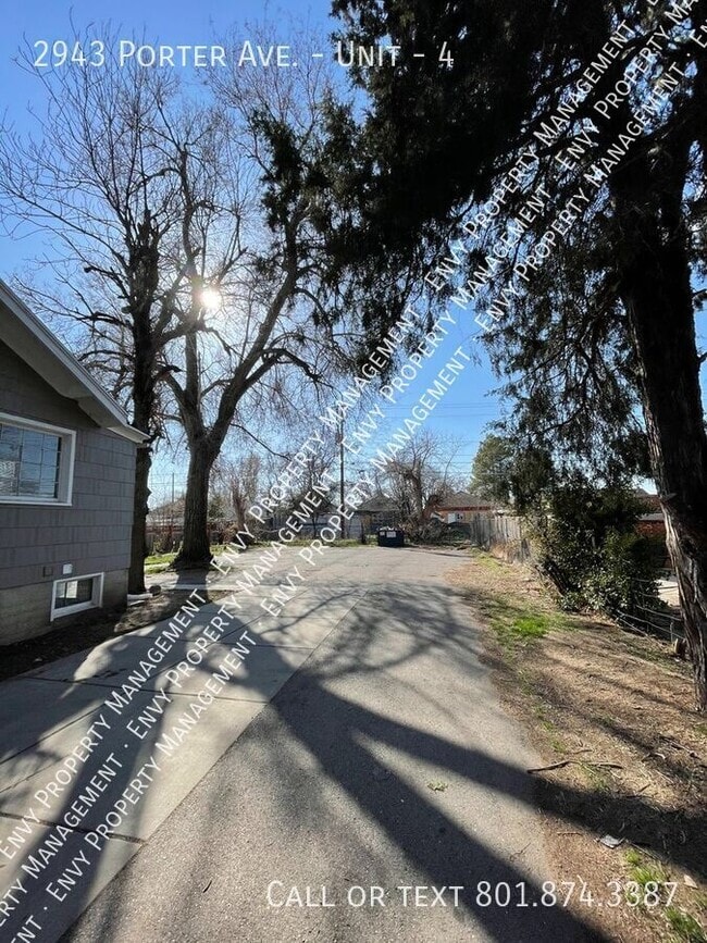 Photo - 2943 Porter Ave Unit 4